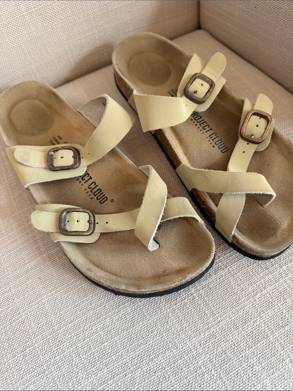 Women’s Project Cloud suede cushioned cork bed sandals size 9